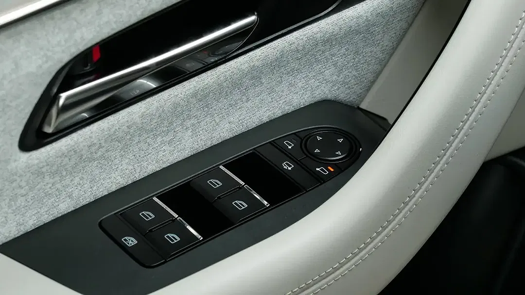 Mazda CX-60 - Thumbnail 8