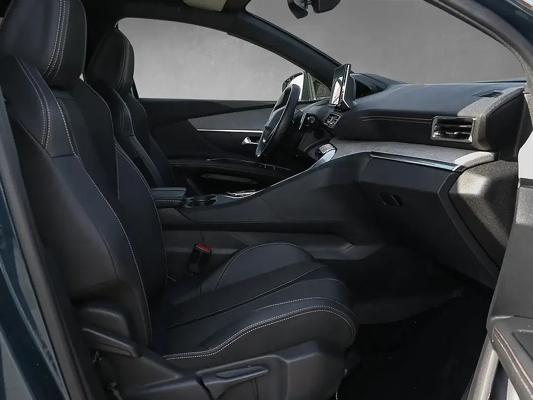 Peugeot 3008 - Thumbnail 4