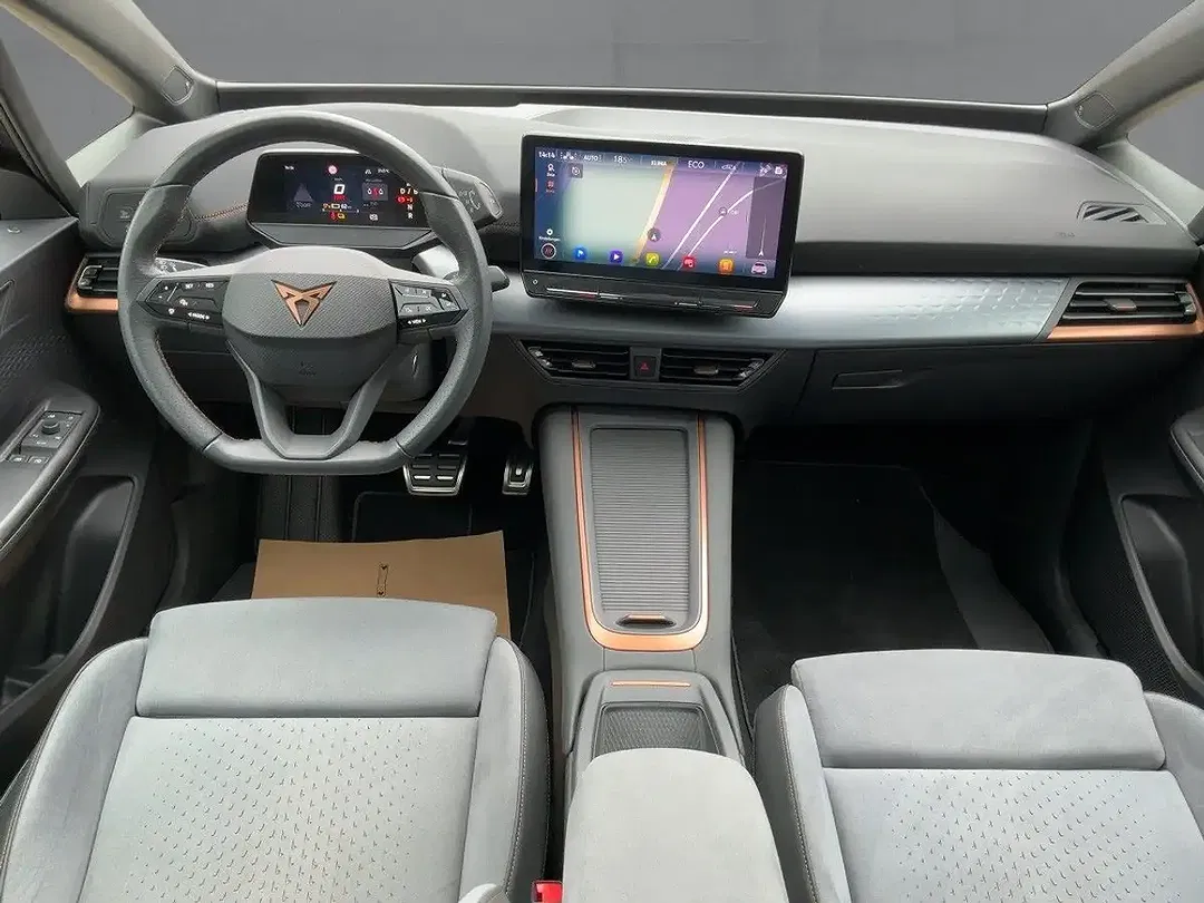 CUPRA Born - Thumbnail 8