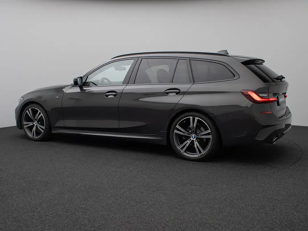 BMW 320 - Thumbnail 9
