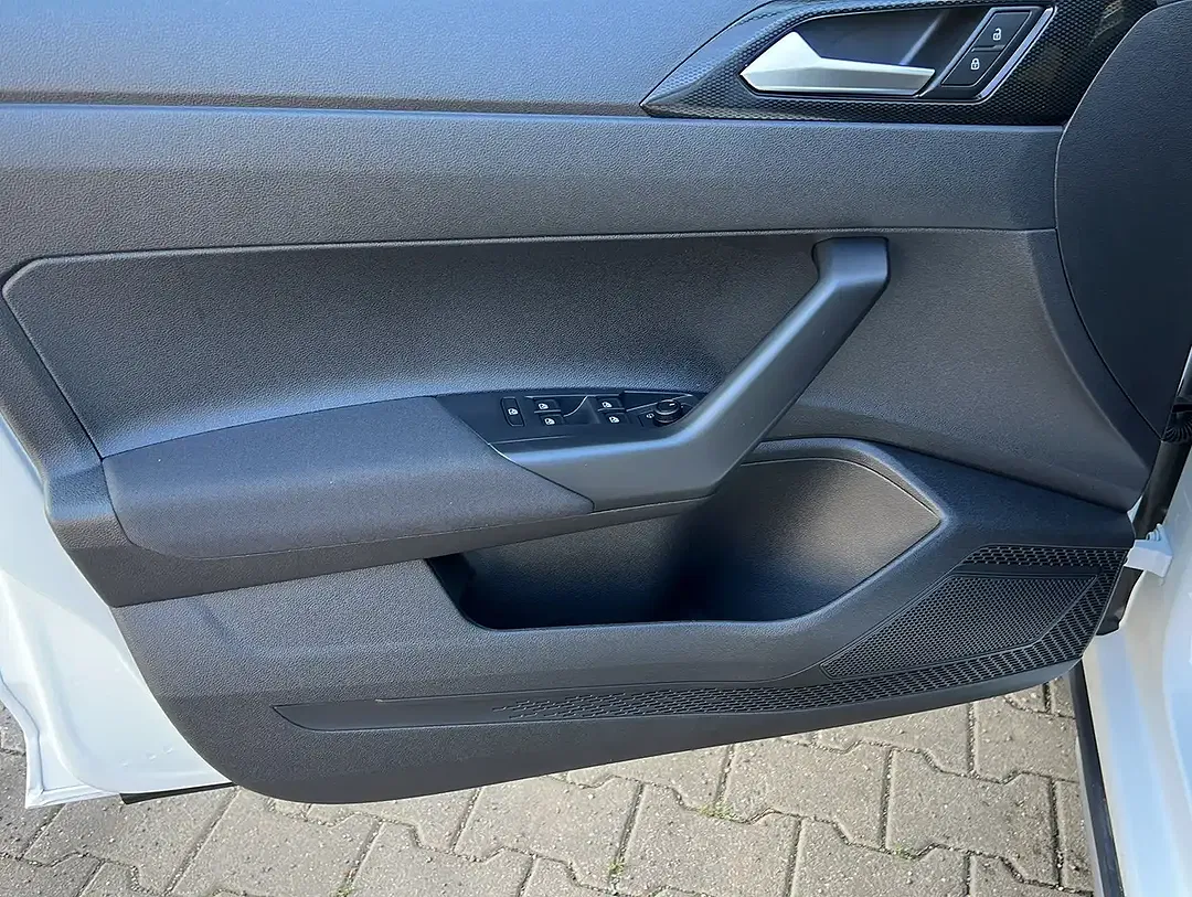 Volkswagen Taigo - Thumbnail 8
