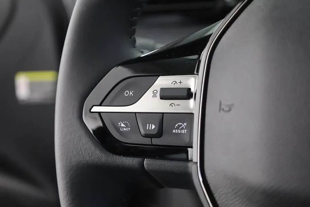 Peugeot 308 - Thumbnail 14