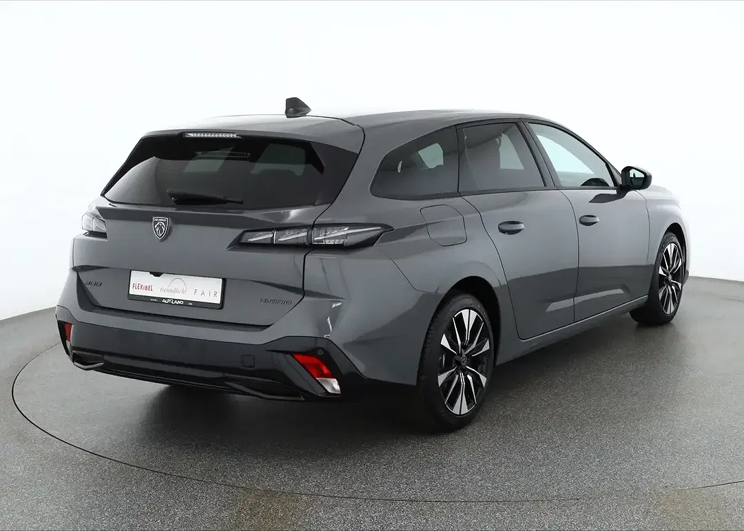 Peugeot 308 - Thumbnail 4