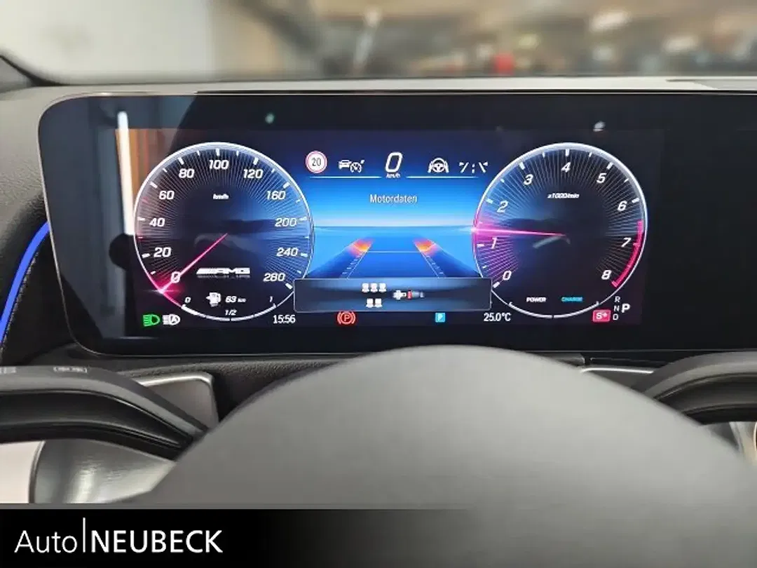 Mercedes-Benz GLB 35 AMG - Thumbnail 11