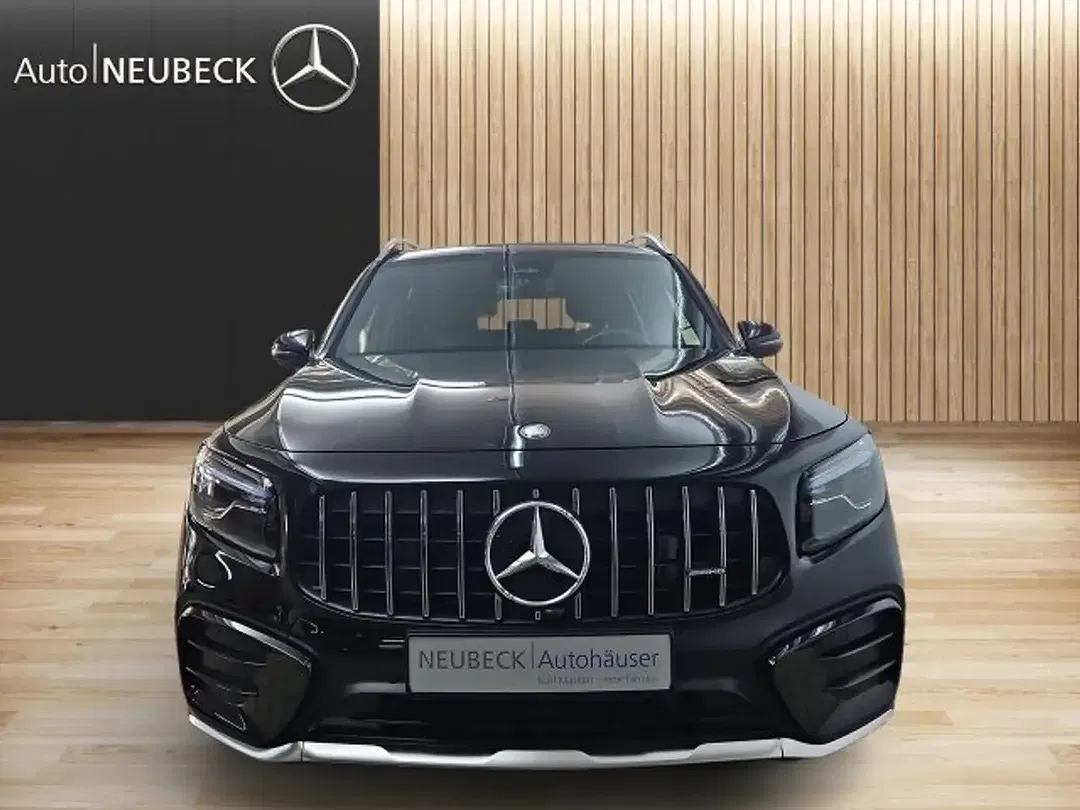 Mercedes-Benz GLB 35 AMG 4MATIC - foto 2