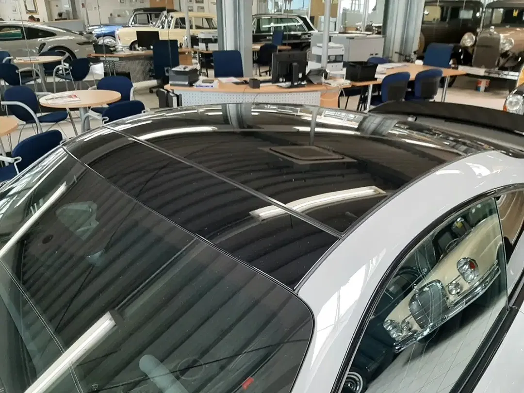 Porsche 911 - Thumbnail 12
