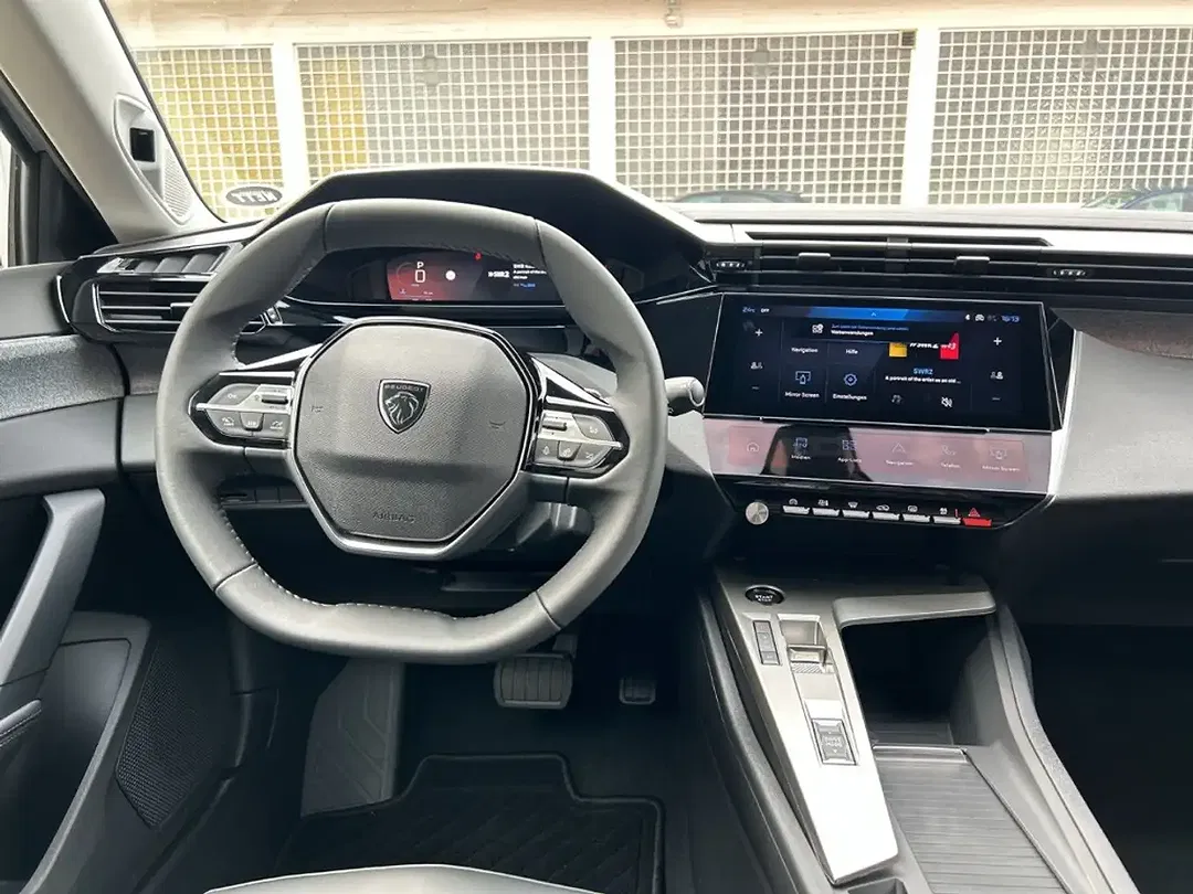 Peugeot 308 - Thumbnail 6