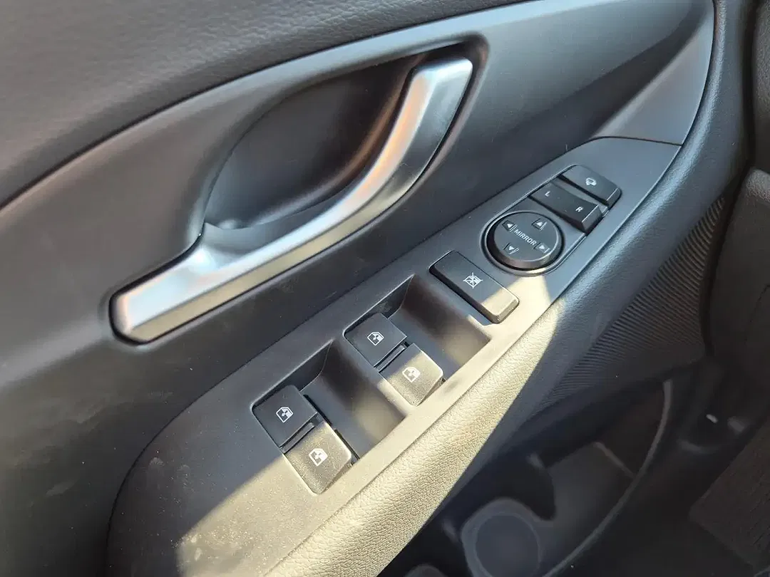 Hyundai i30 - Thumbnail 13