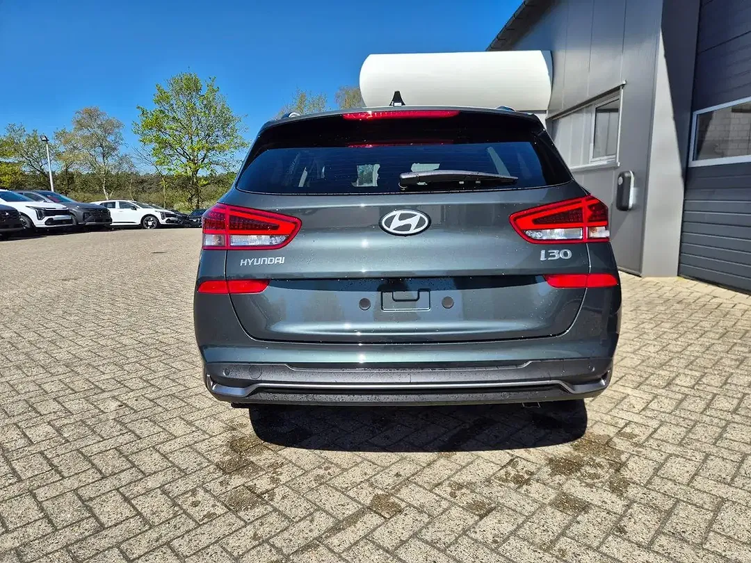 Hyundai i30 - Thumbnail 4