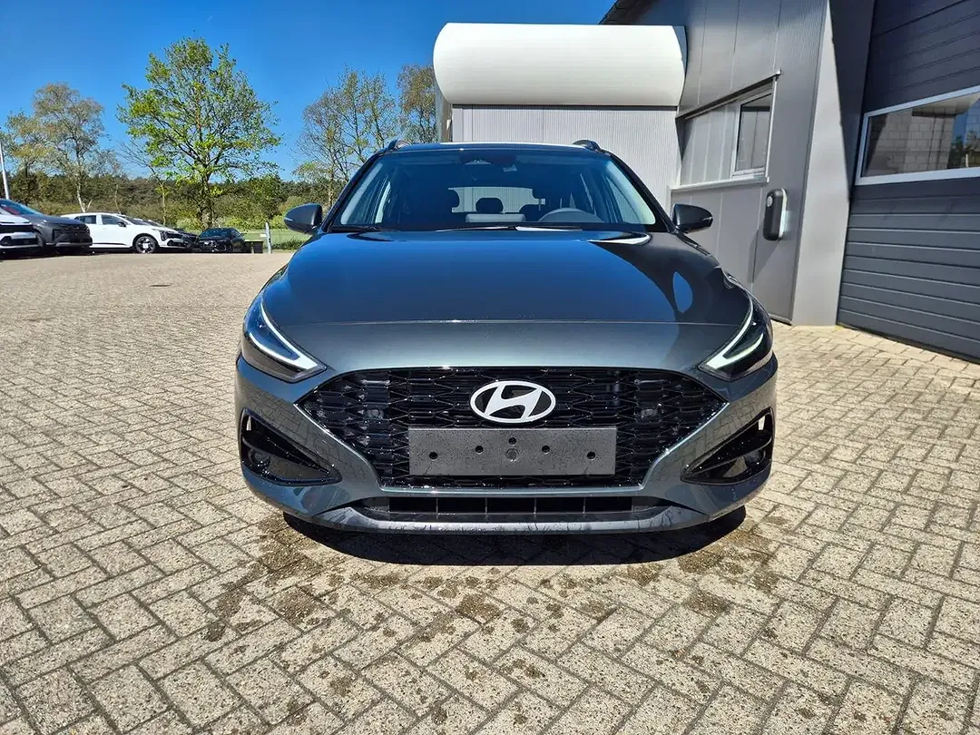 Hyundai i30 - Thumbnail 8