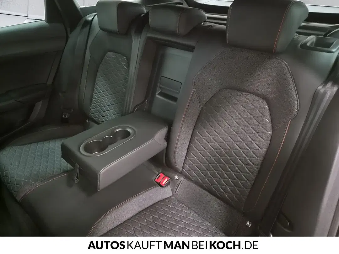 SEAT Leon - Thumbnail 5