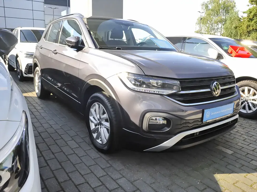 Volkswagen T-Cross - Thumbnail 3