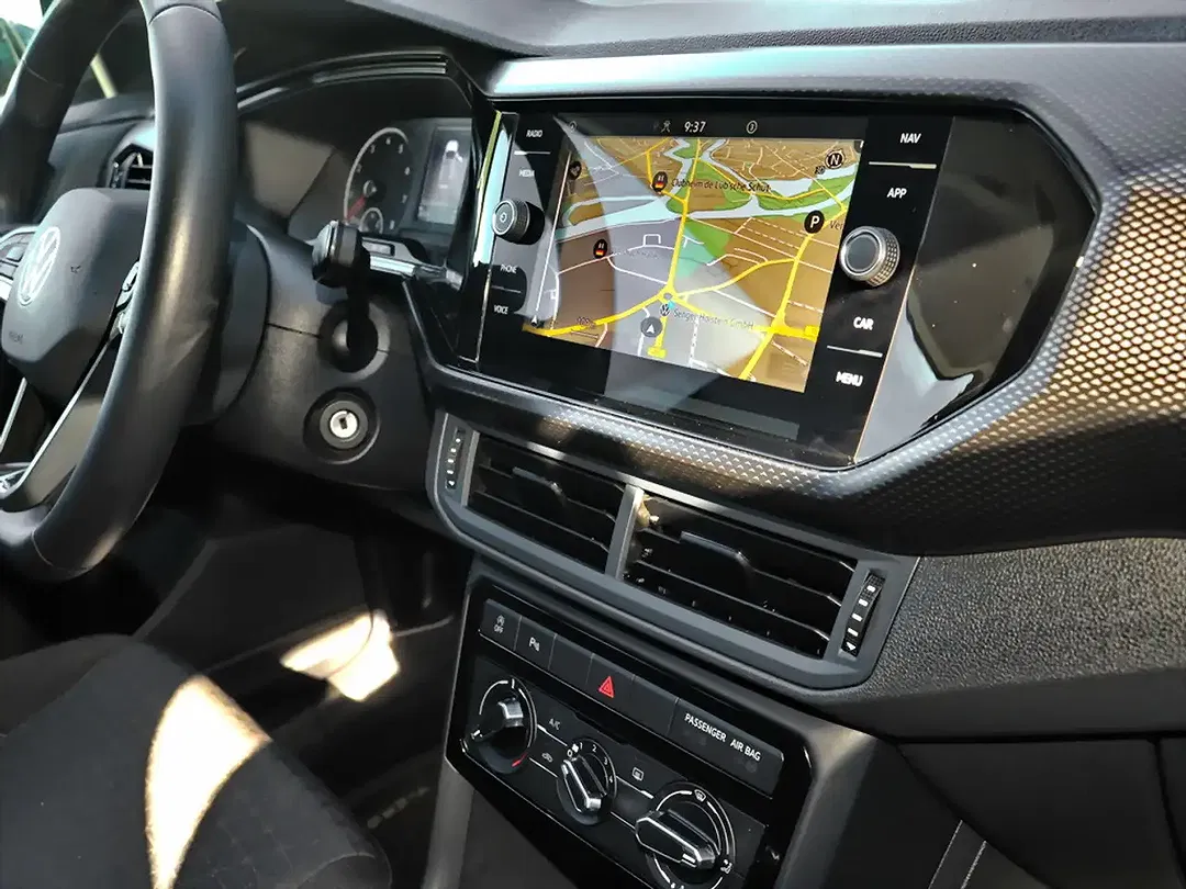 Volkswagen T-Cross - Thumbnail 8