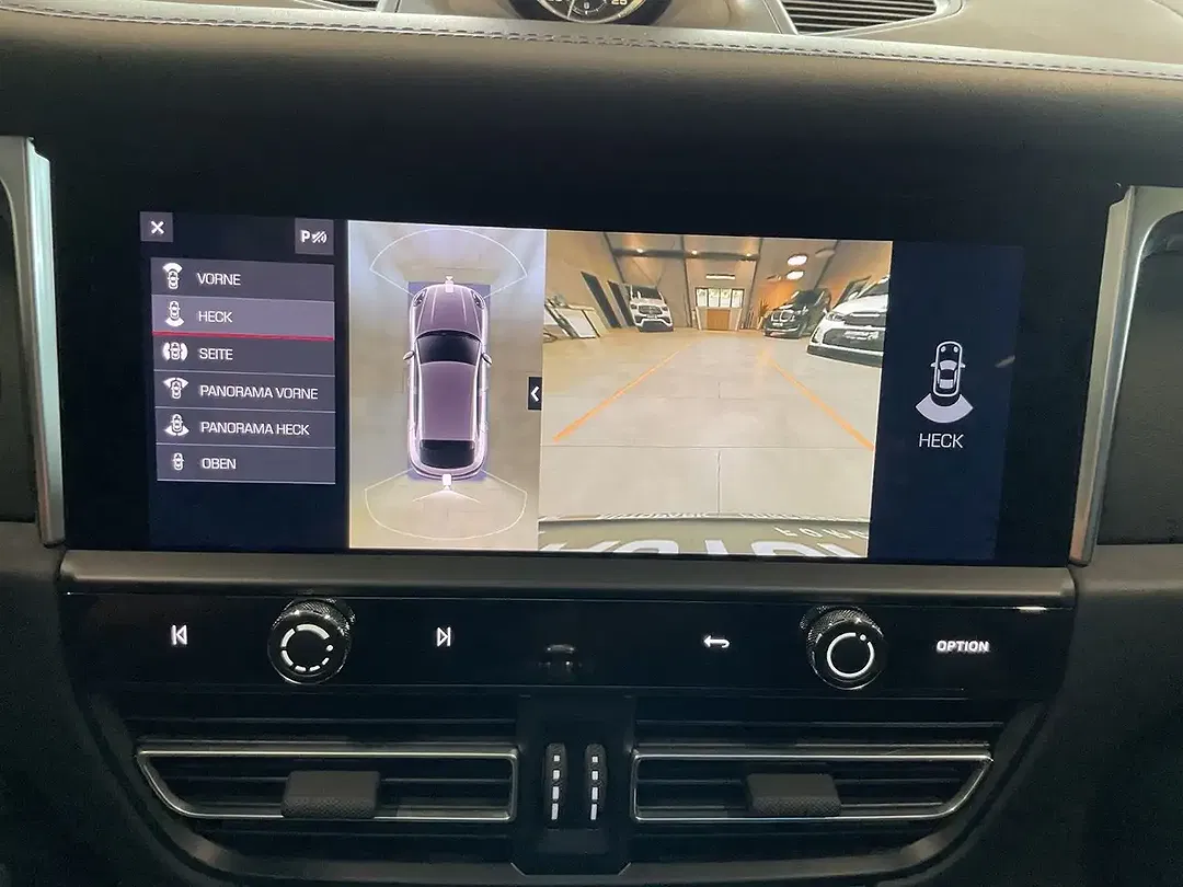 Porsche Macan - Thumbnail 15