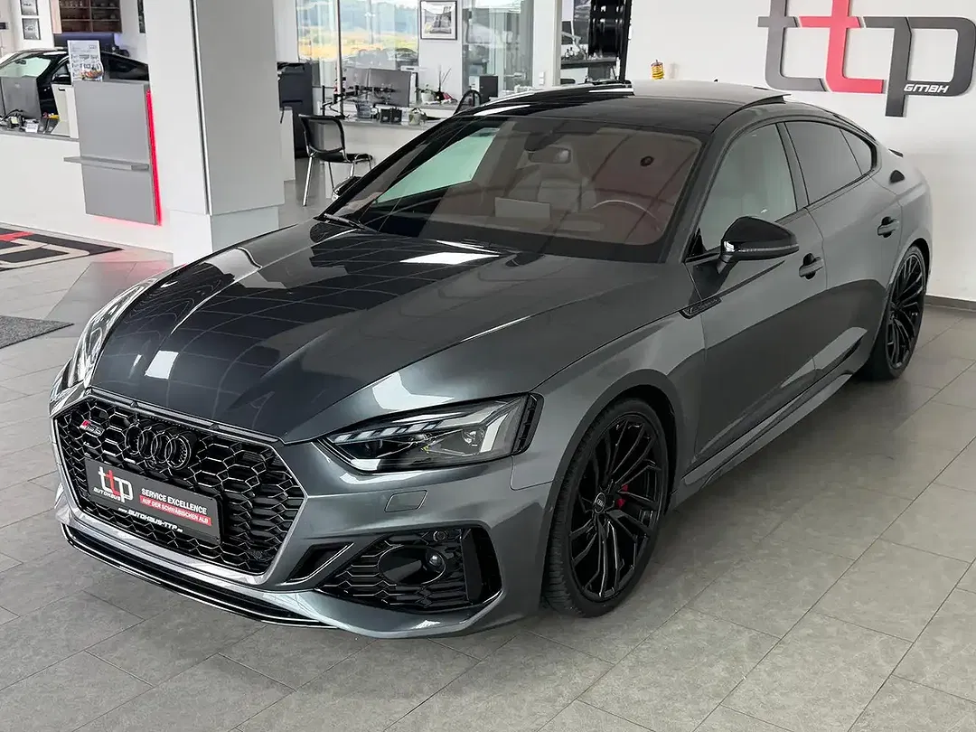 Audi RS5 - Thumbnail 4