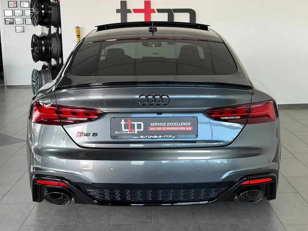 Audi RS5 - Thumbnail 9