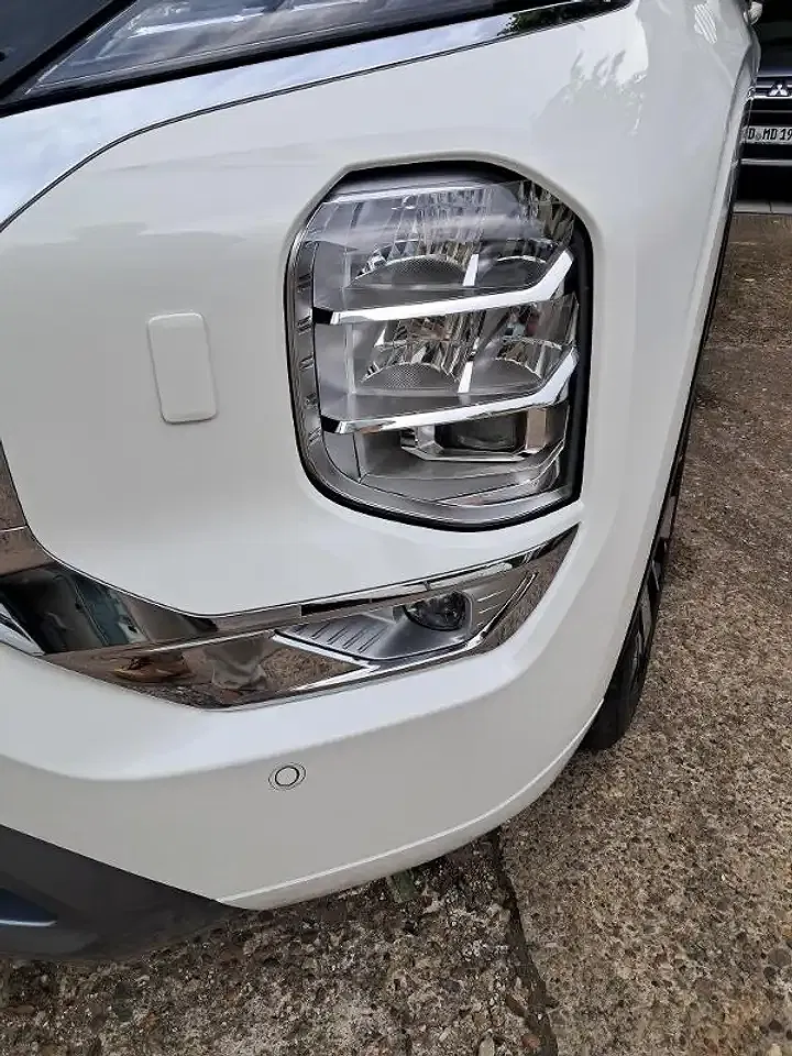 Mitsubishi Outlander - Thumbnail 12