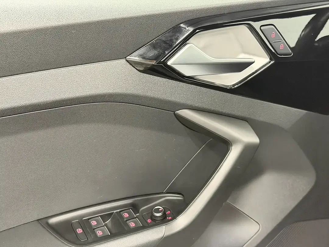 Audi A1 - Thumbnail 23
