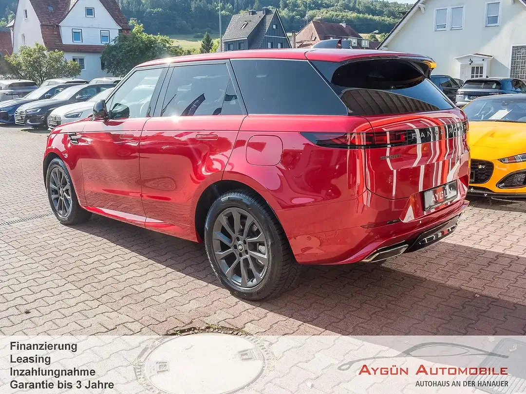 Land Rover Range Rover Sport - Thumbnail 4