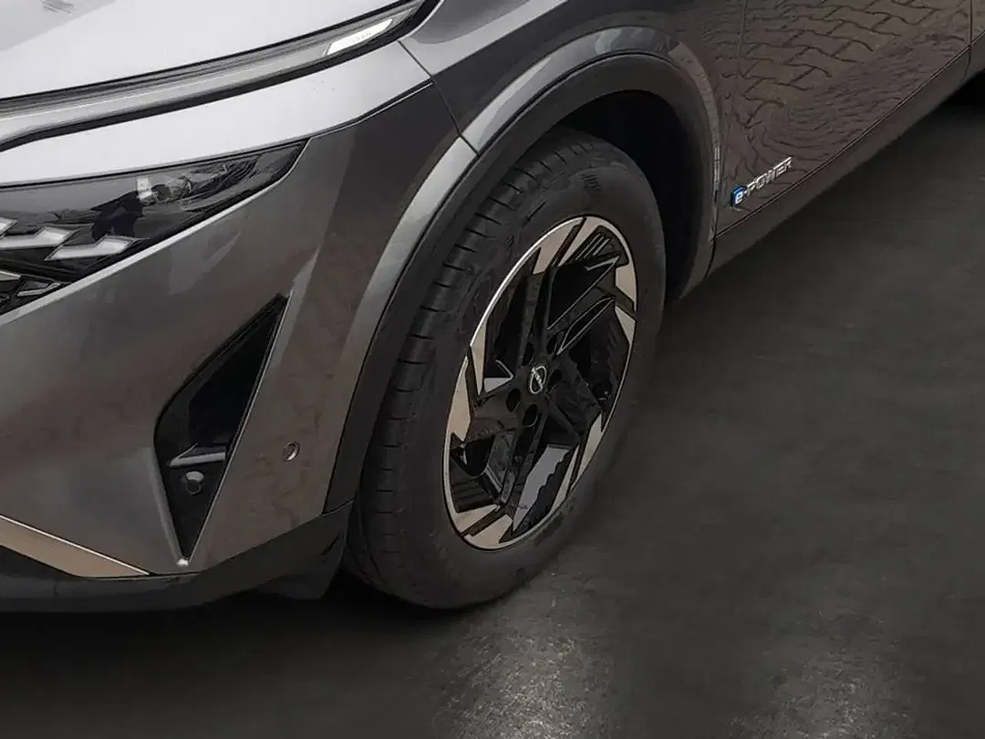 Nissan Qashqai - Thumbnail 6