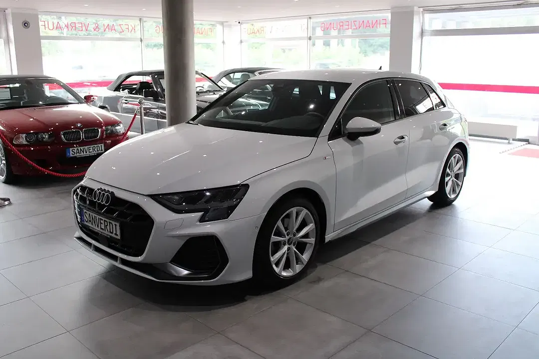 Audi A3 - Thumbnail 1