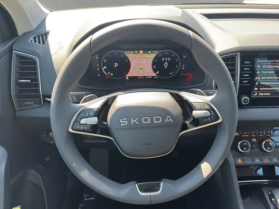 Skoda Karoq - Thumbnail 8