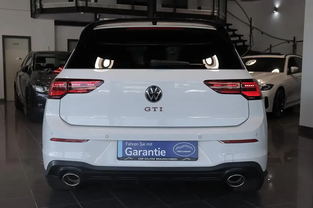 Volkswagen Golf - Thumbnail 6