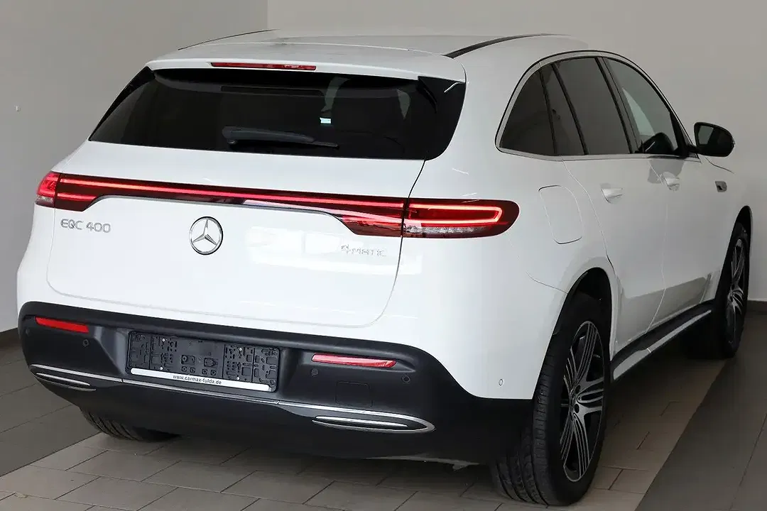 Mercedes-Benz EQC 400 4MATIC - foto 2