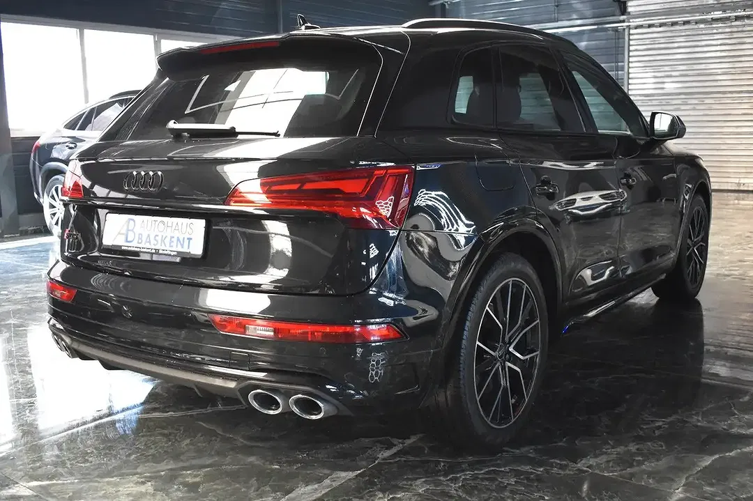 Audi SQ5 - Thumbnail 4