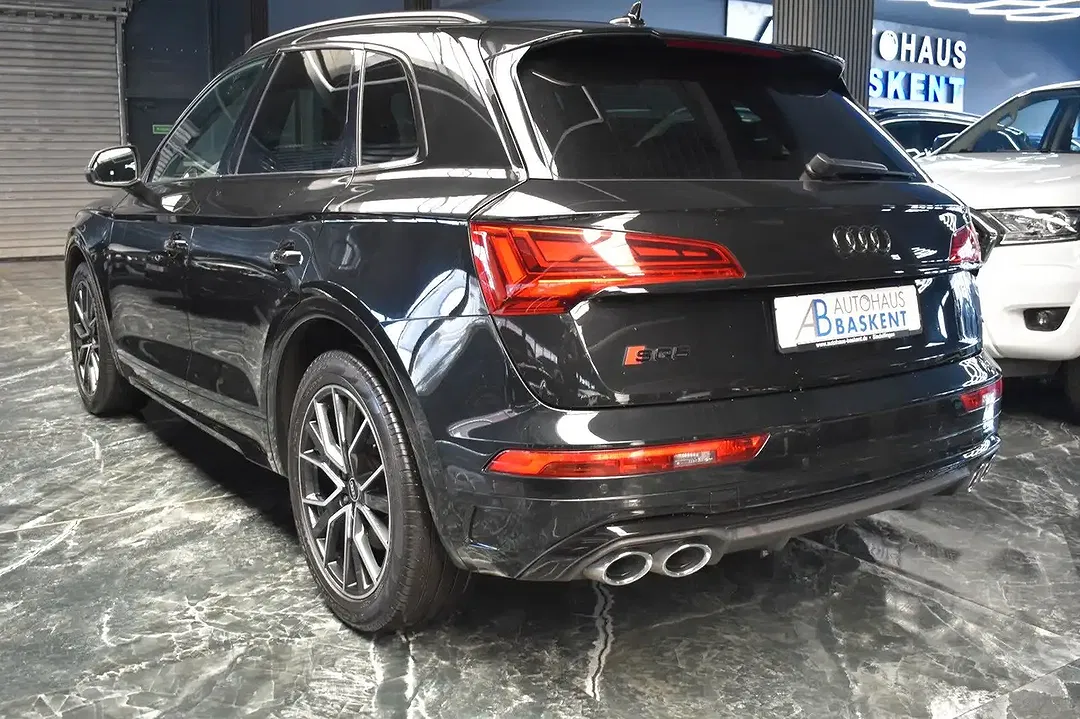 Audi SQ5 - Thumbnail 6
