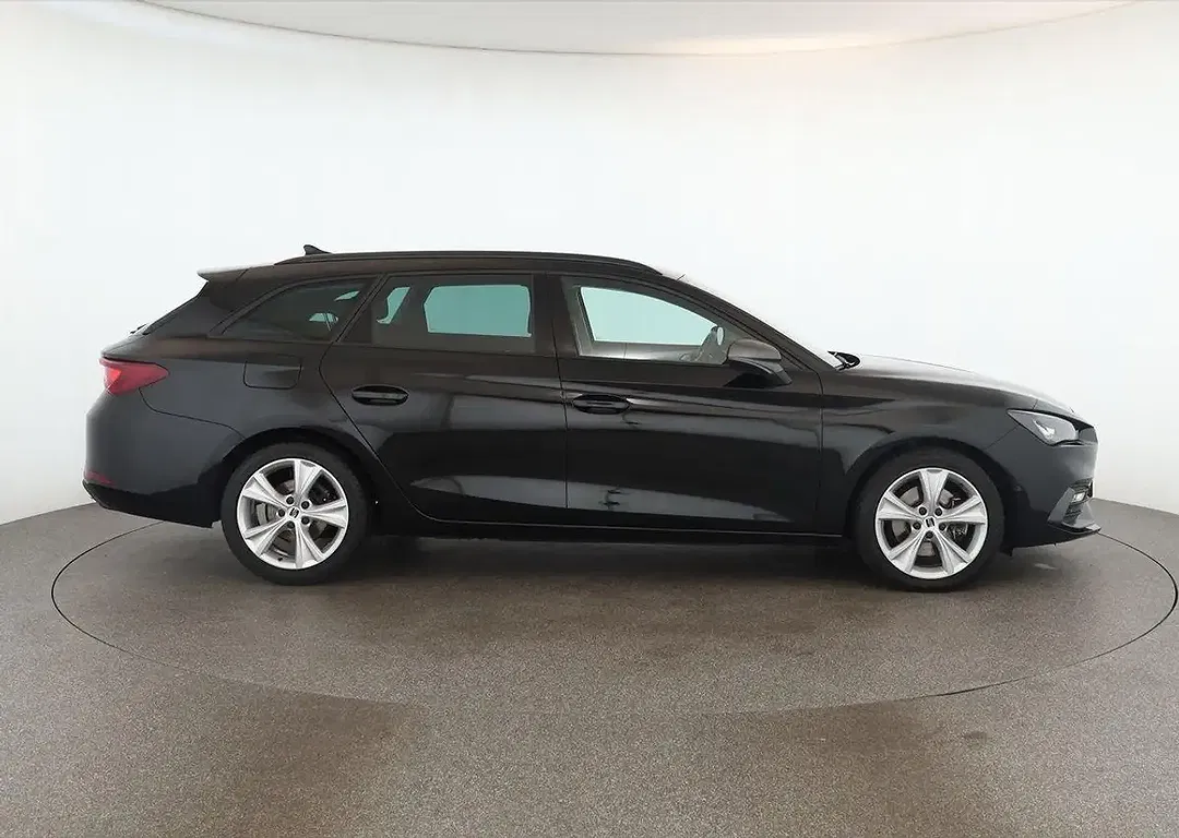 SEAT Leon - Thumbnail 4