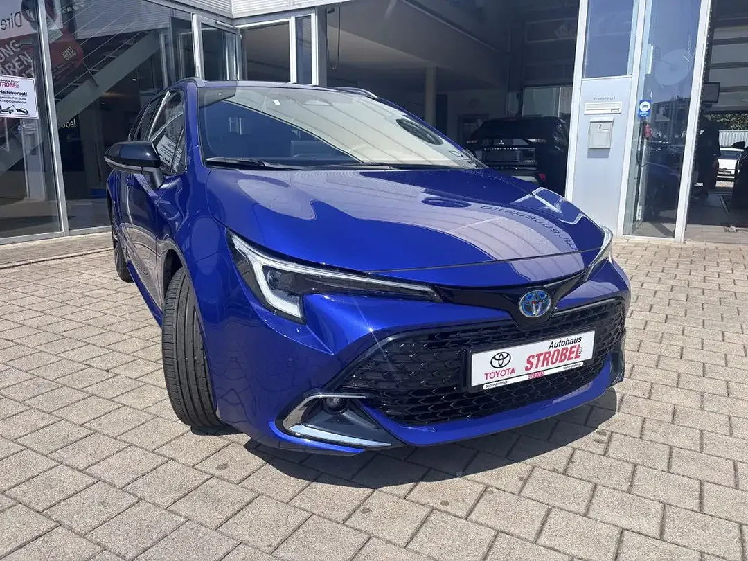 Toyota Corolla Hybrid Teamplayer - foto 2