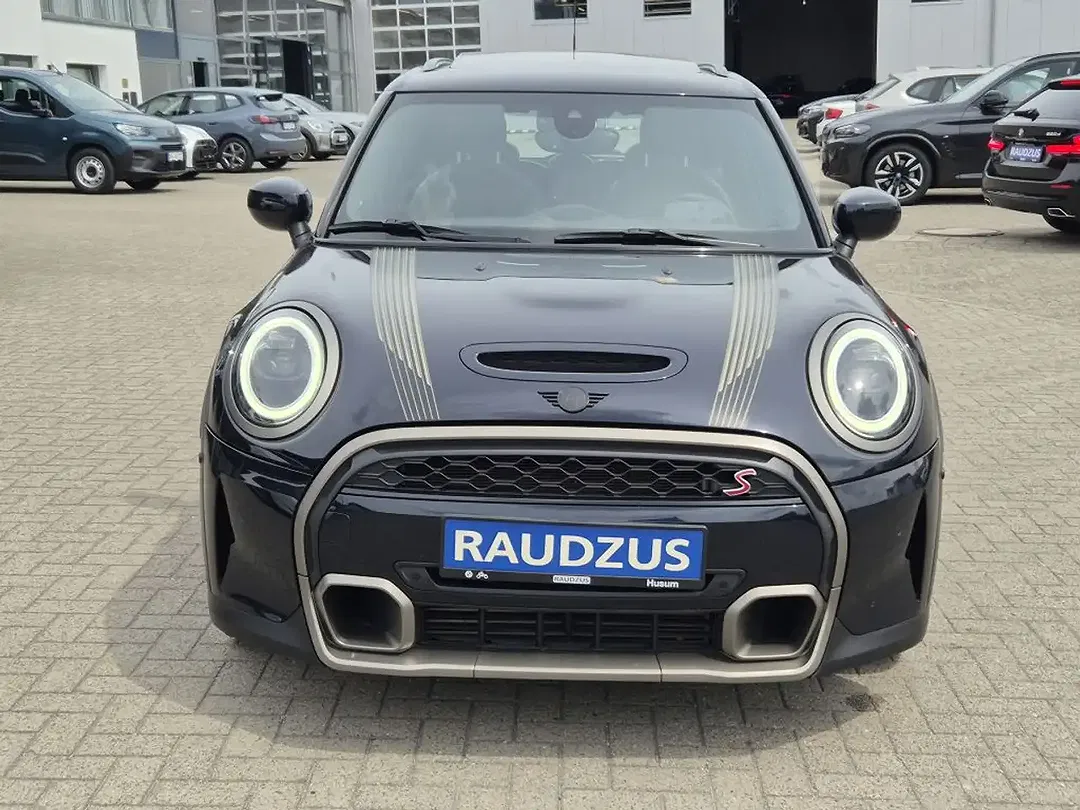 MINI Cooper - Thumbnail 3