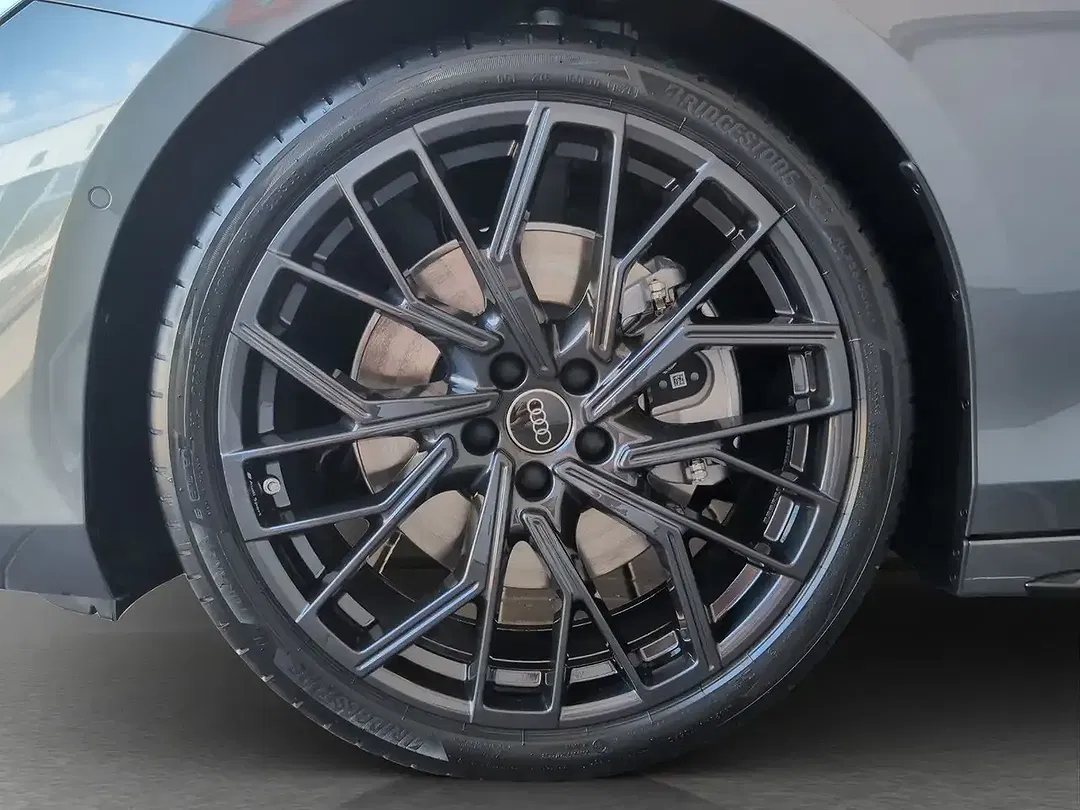 Audi A6 - Thumbnail 13