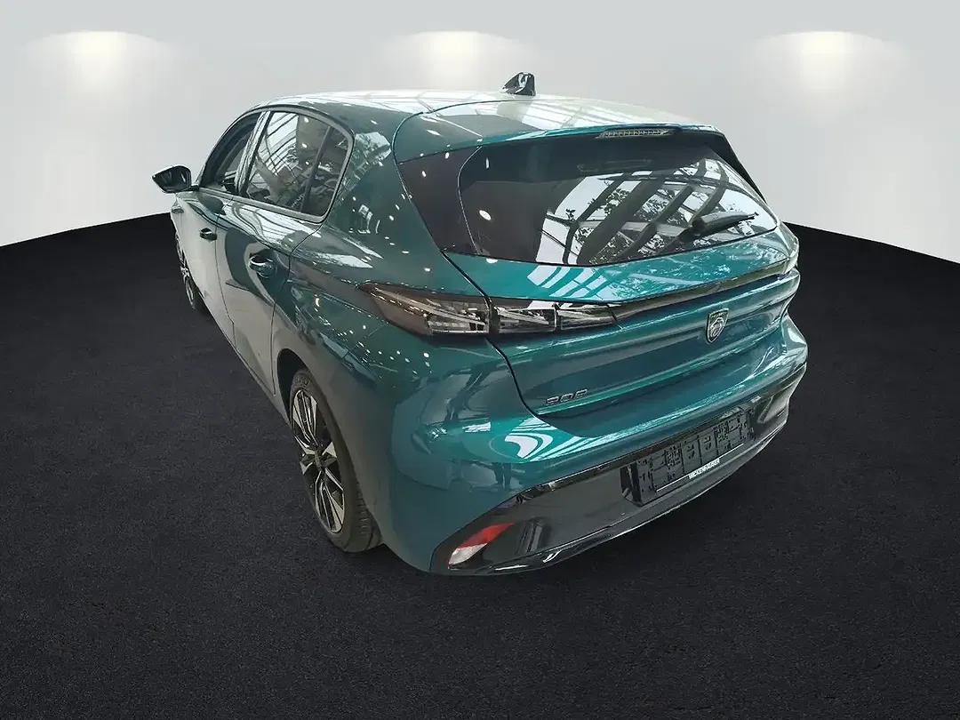 Peugeot 308 - Thumbnail 4