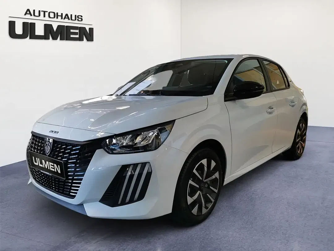 Peugeot 208 - Thumbnail 1