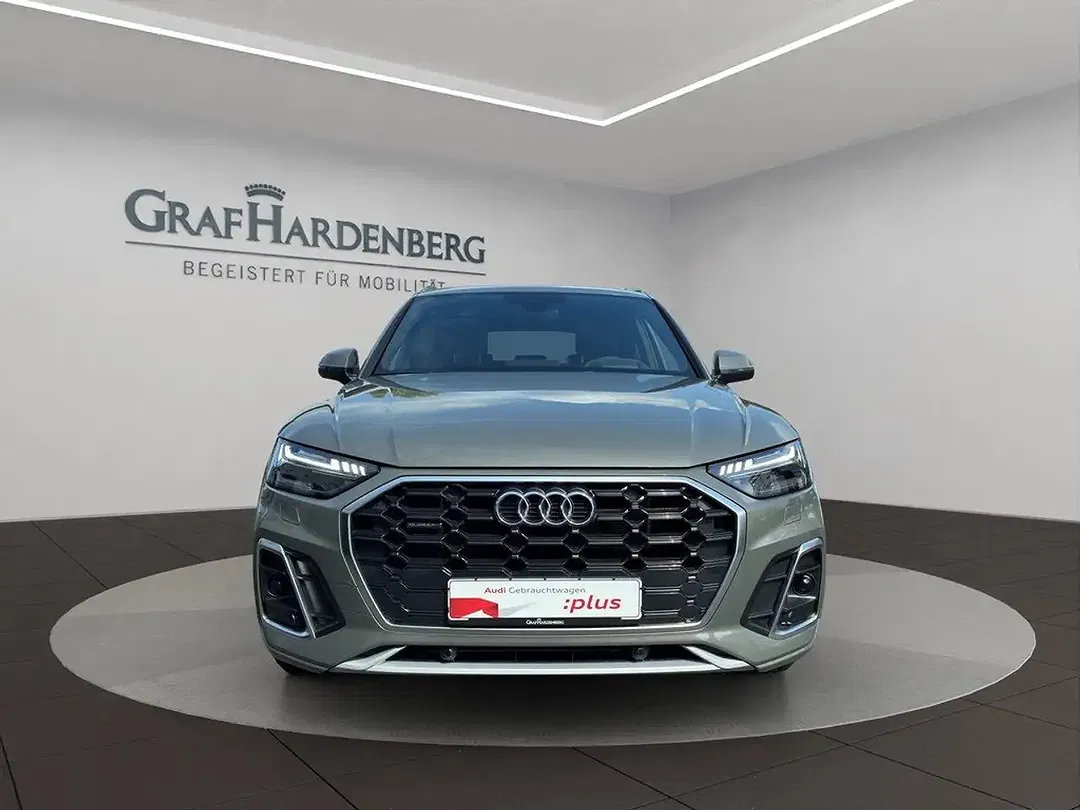 Audi Q5 - Thumbnail 3
