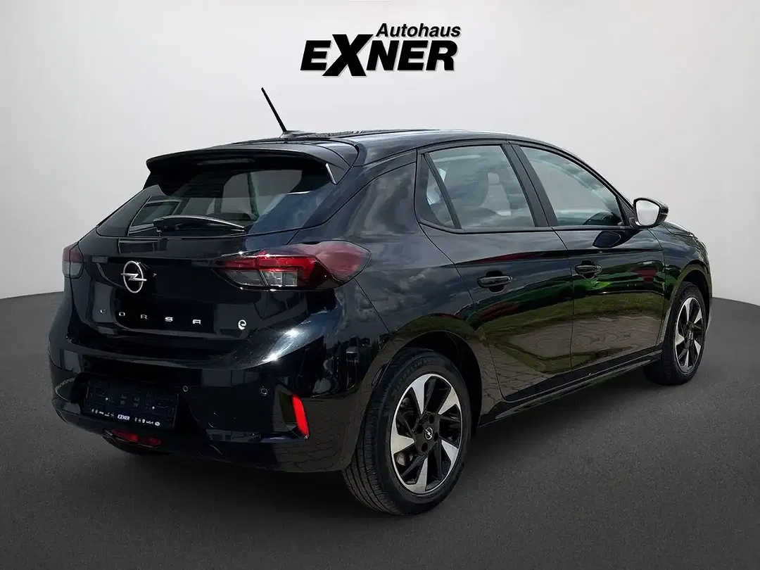 Opel Corsa - Thumbnail 3