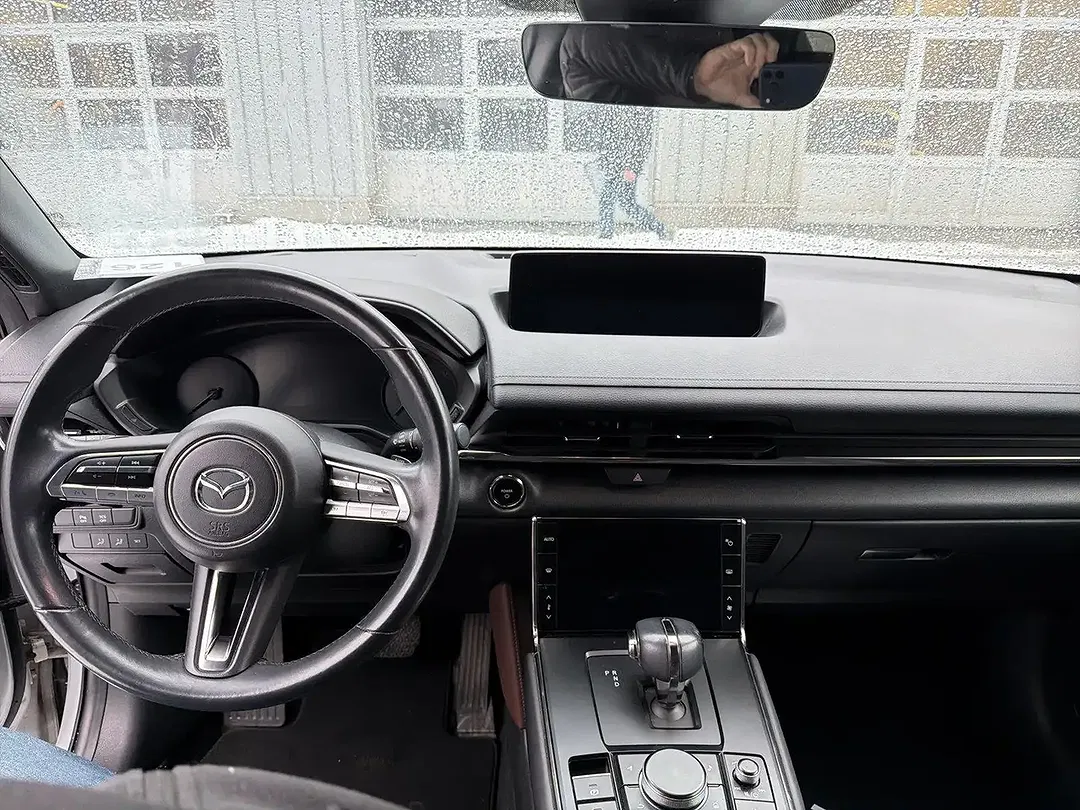 Mazda MX-30 - Thumbnail 10