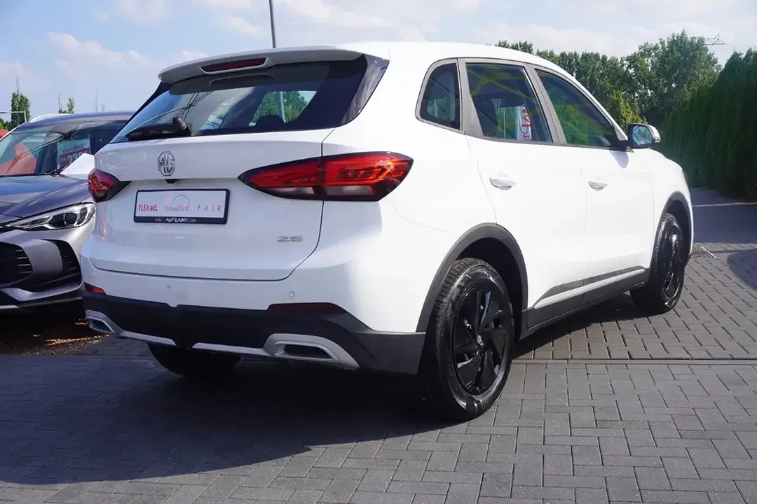 MG ZS - Thumbnail 4
