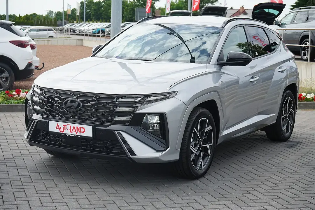 Hyundai TUCSON - Thumbnail 1