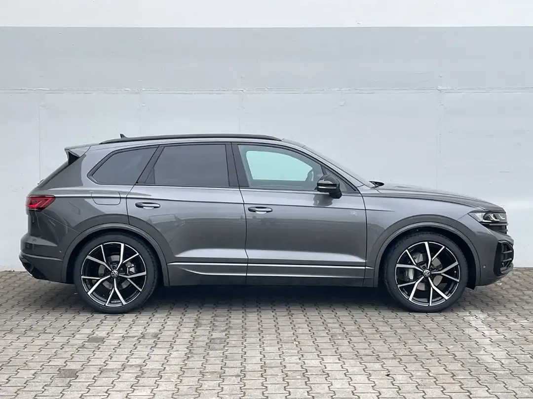 Volkswagen Touareg - Thumbnail 5