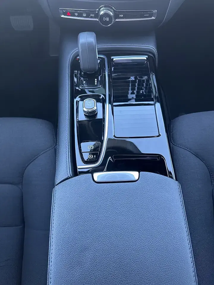 Volvo V60 - Thumbnail 7