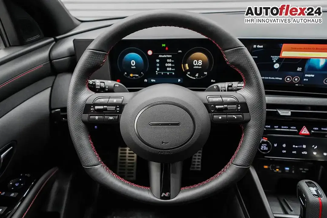 Hyundai TUCSON - Thumbnail 8