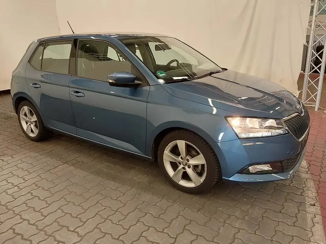 Skoda Fabia - Thumbnail 5