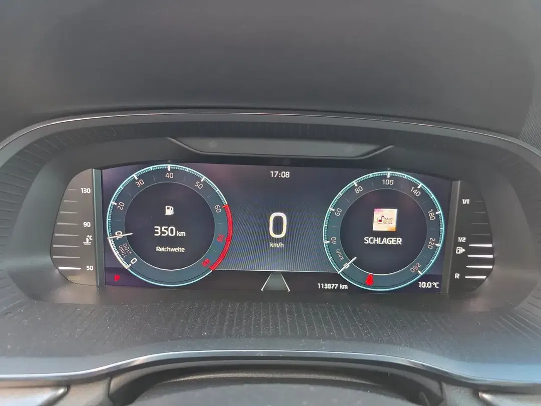 Skoda Octavia - Thumbnail 5