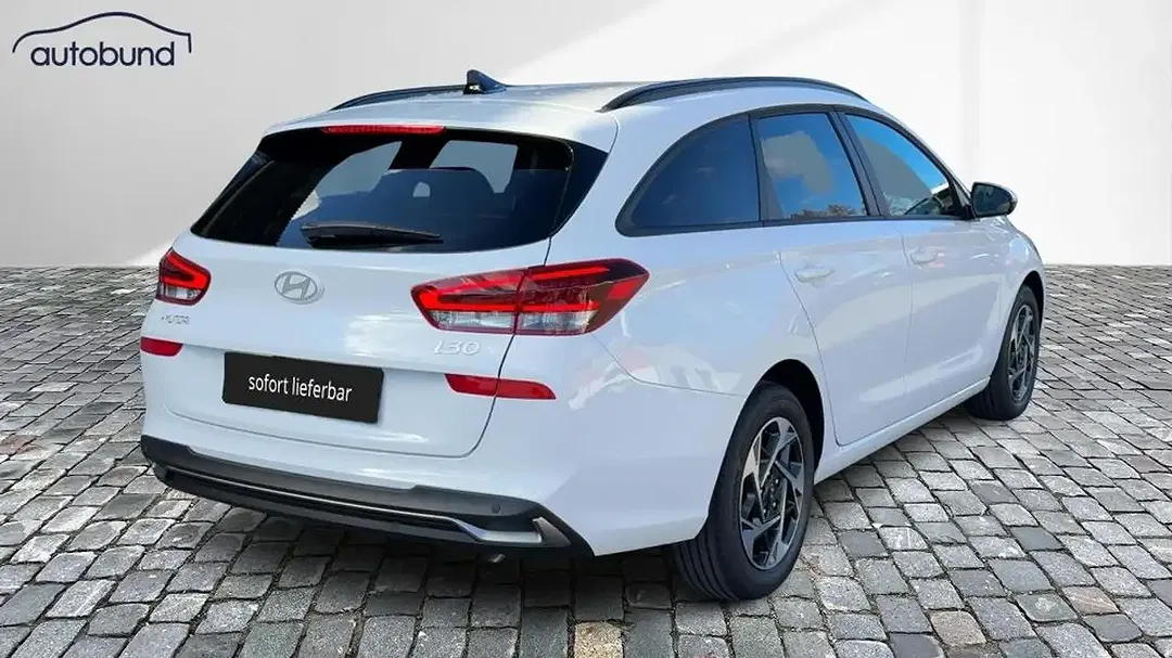 Hyundai i30 - Thumbnail 3