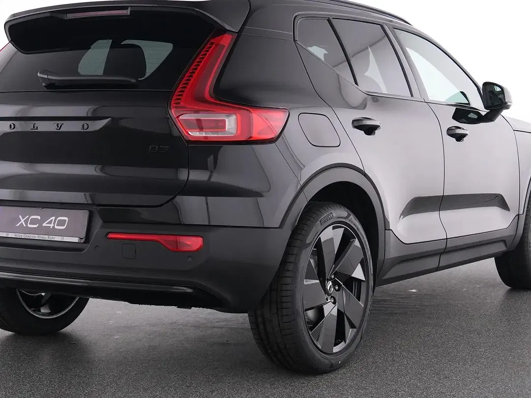 Volvo XC40 - Thumbnail 9