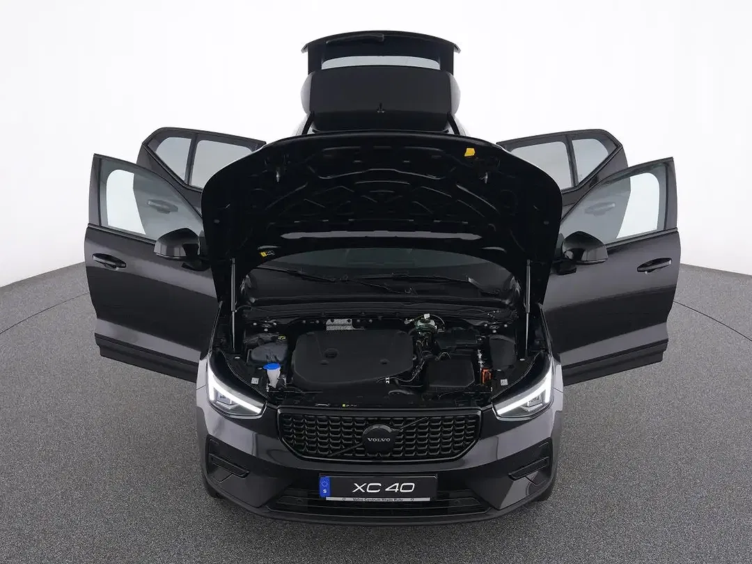Volvo XC40 - Thumbnail 12