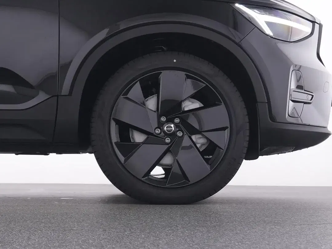 Volvo XC40 - Thumbnail 21
